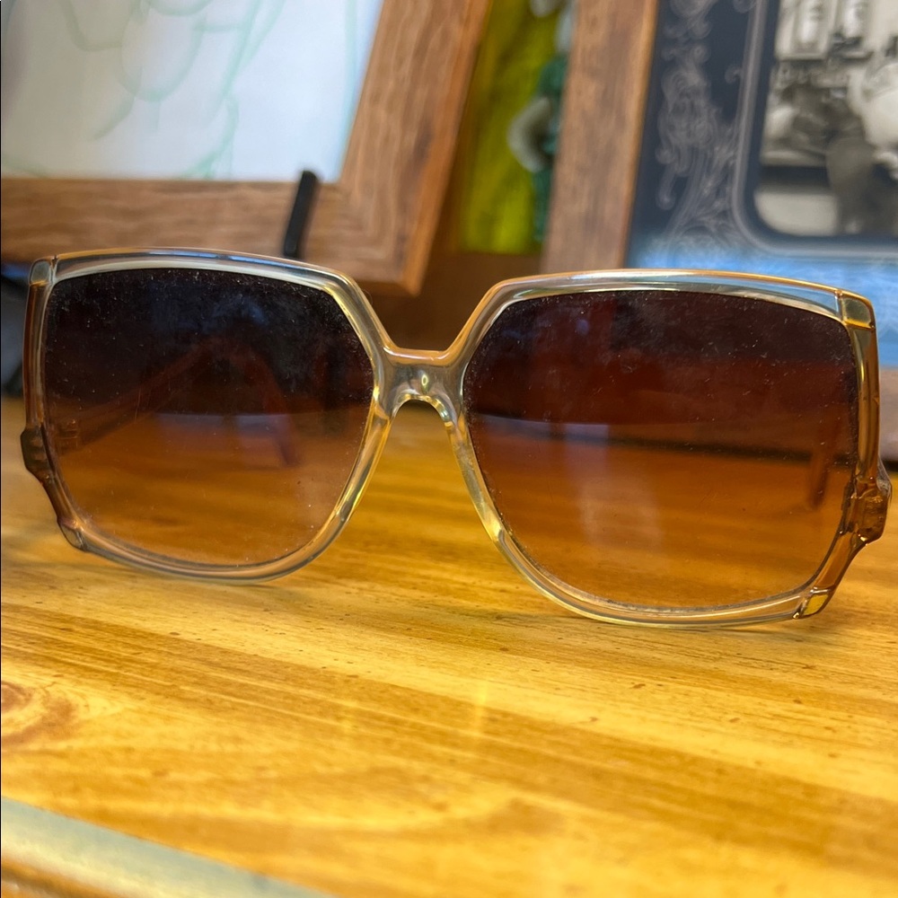 Vintage Stylish Brown Gradient Sunglasses